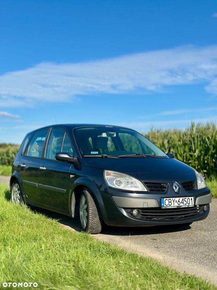 Renault Scenic 1.5 dCi Confort Privilege - 2
