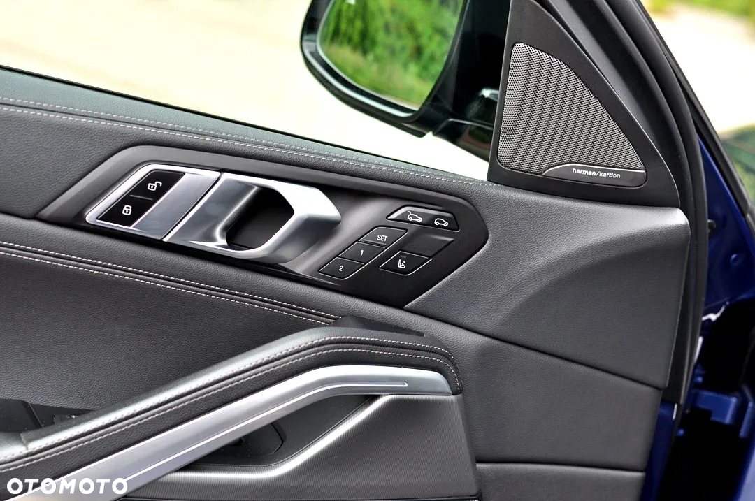 BMW X6 xDrive30d - 16