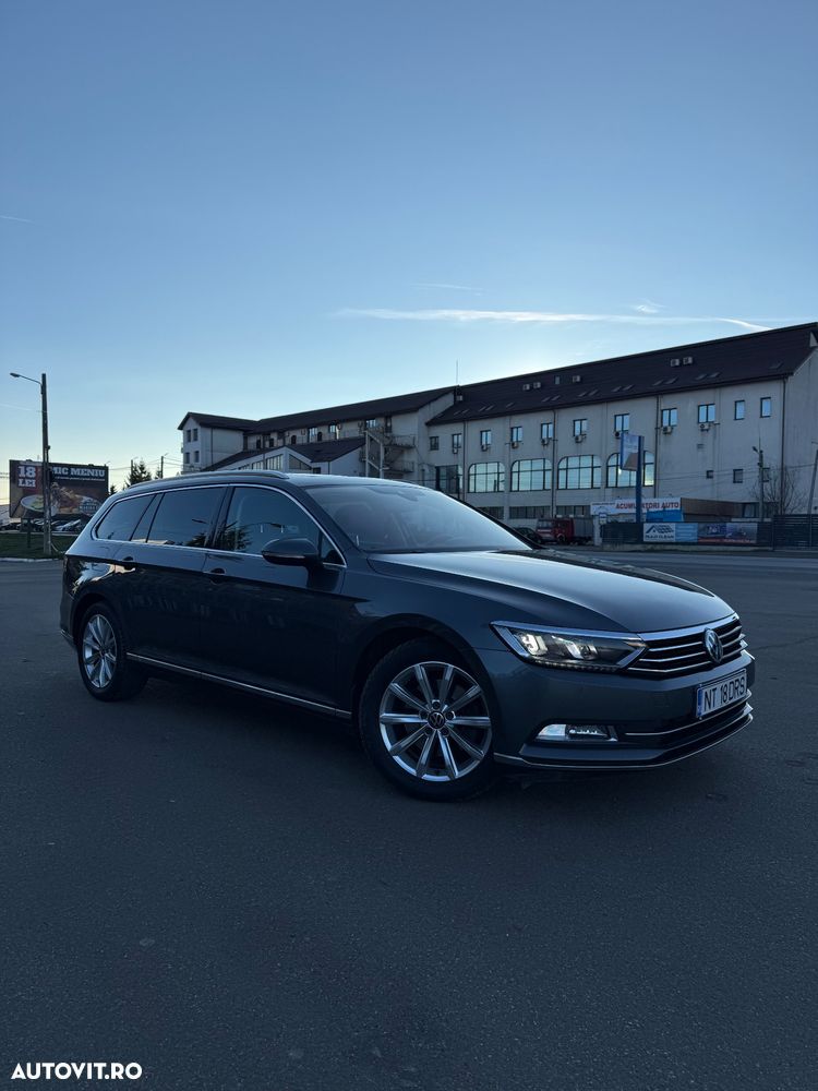 Volkswagen Passat Variant 2.0 TDI DSG Highline - 4