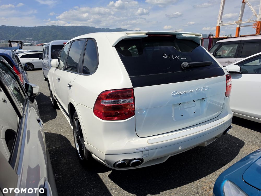 Porsche Cayenne Tiptronic S GTS - 4
