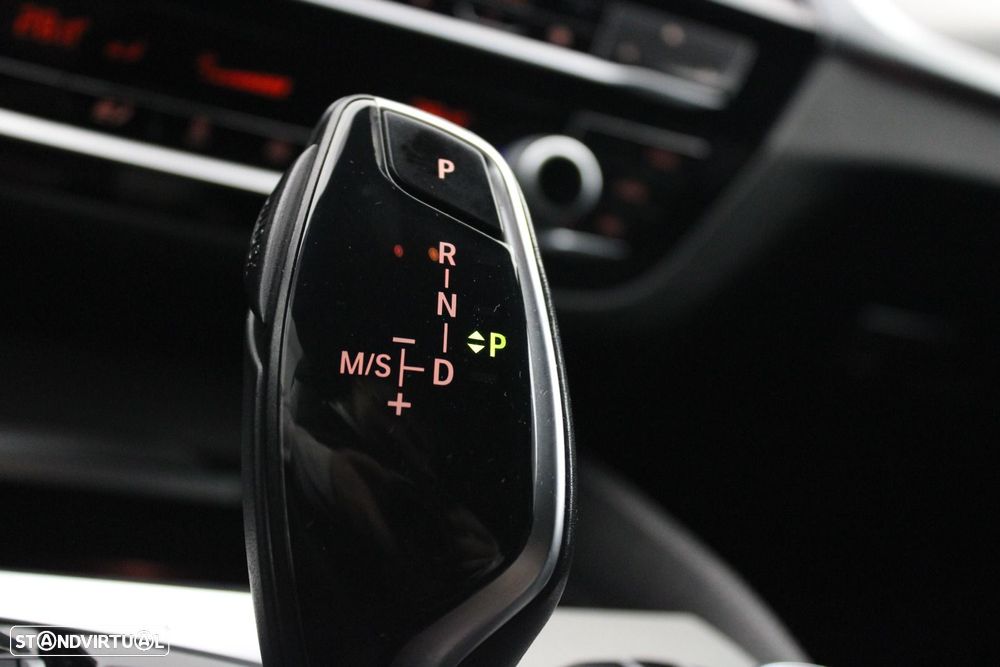 BMW 520 d Line Luxury Auto - 25