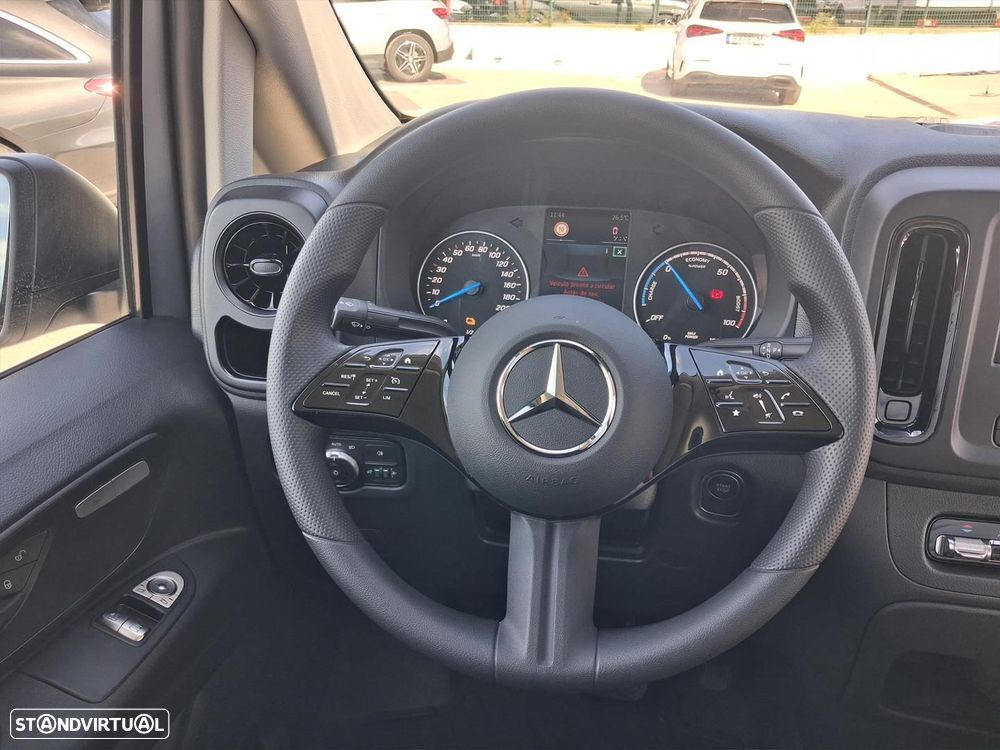 Mercedes-Benz eVito Furgão Standard - 17
