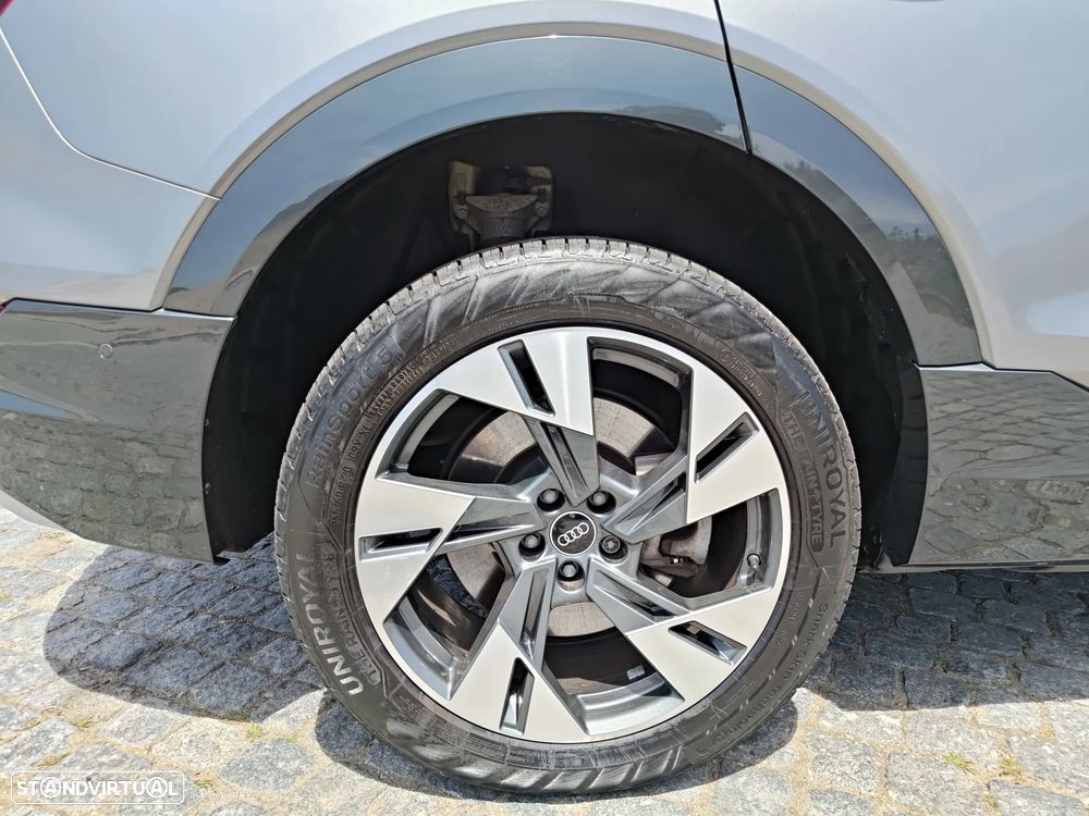 Audi e-tron Sportback 50 quattro - 13