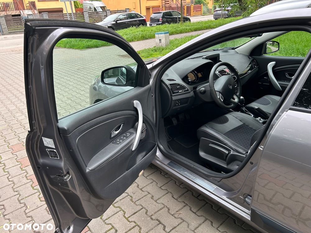 Renault Megane 1.5 dCi Bose Edition - 9