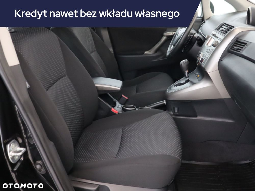 Toyota Verso - 11