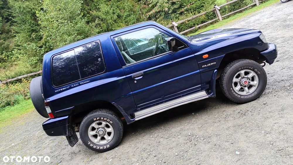 Mitsubishi Pajero 2.5 TD GL - 18