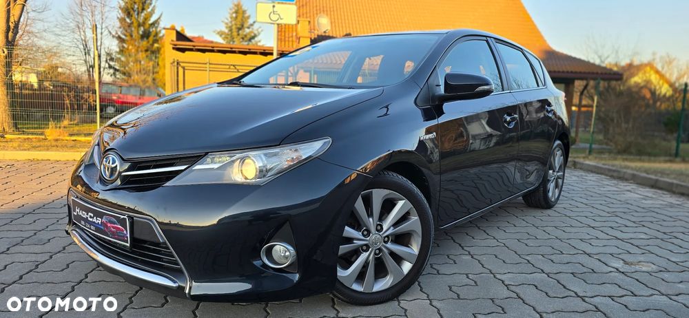 Toyota Auris - 2
