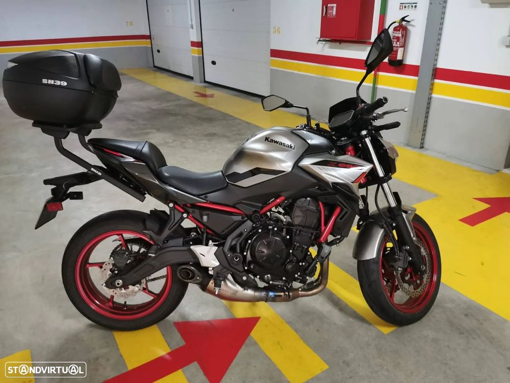 Kawasaki Z 650 - 15