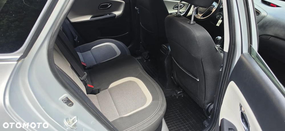 Kia Ceed 1.6 CRDi L Business Line - 20