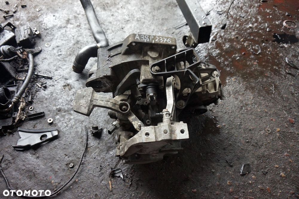 SKRZYNIA BIEGÓW MANUALNA A3 8P 1.9 TDI KBL AUDI 2003-2008 - 2