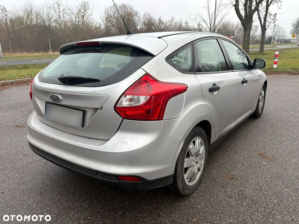 Ford Focus - 5