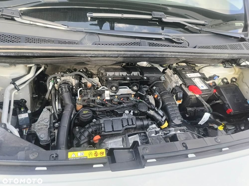 Opel COMBO - 29