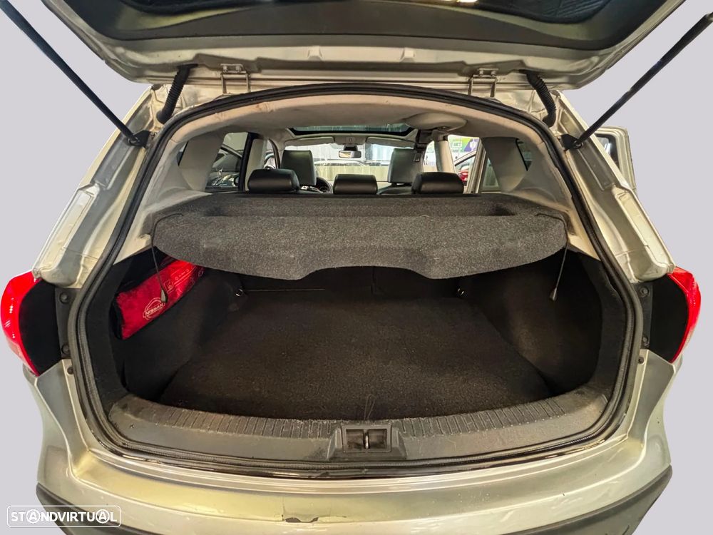 Nissan Qashqai 1.5 dCi Tekna FPD - 24