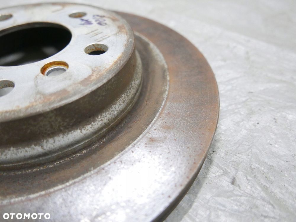 bmw f39 f48 tarcza hamulcowa tył komplet 300 mm - 2