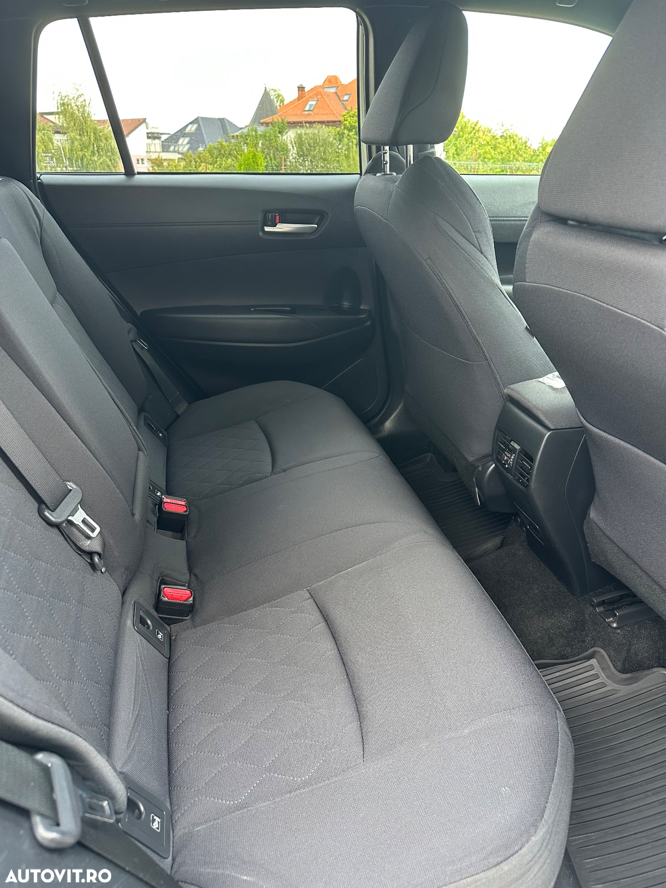 Toyota Corolla Cross Hybrid 2.0 VVT-i Lounge - 11