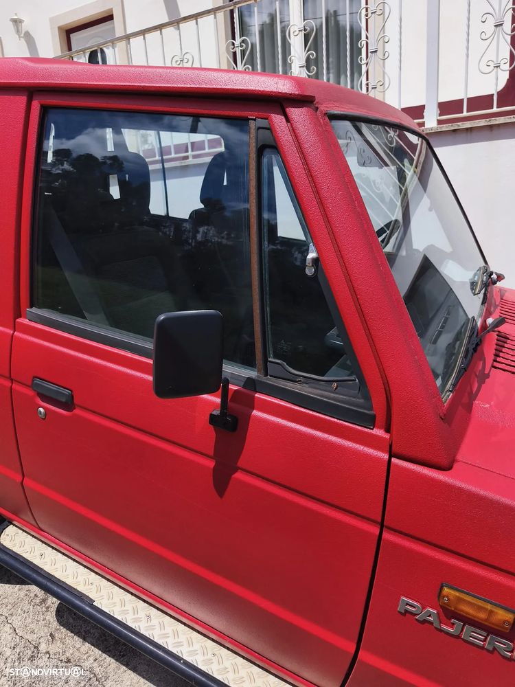 Mitsubishi Pajero - 2