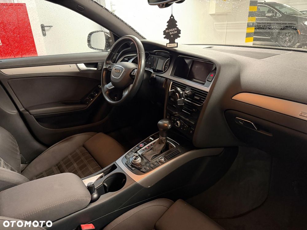 Audi A4 Avant - 14