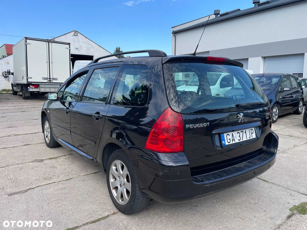Peugeot 307 - 4