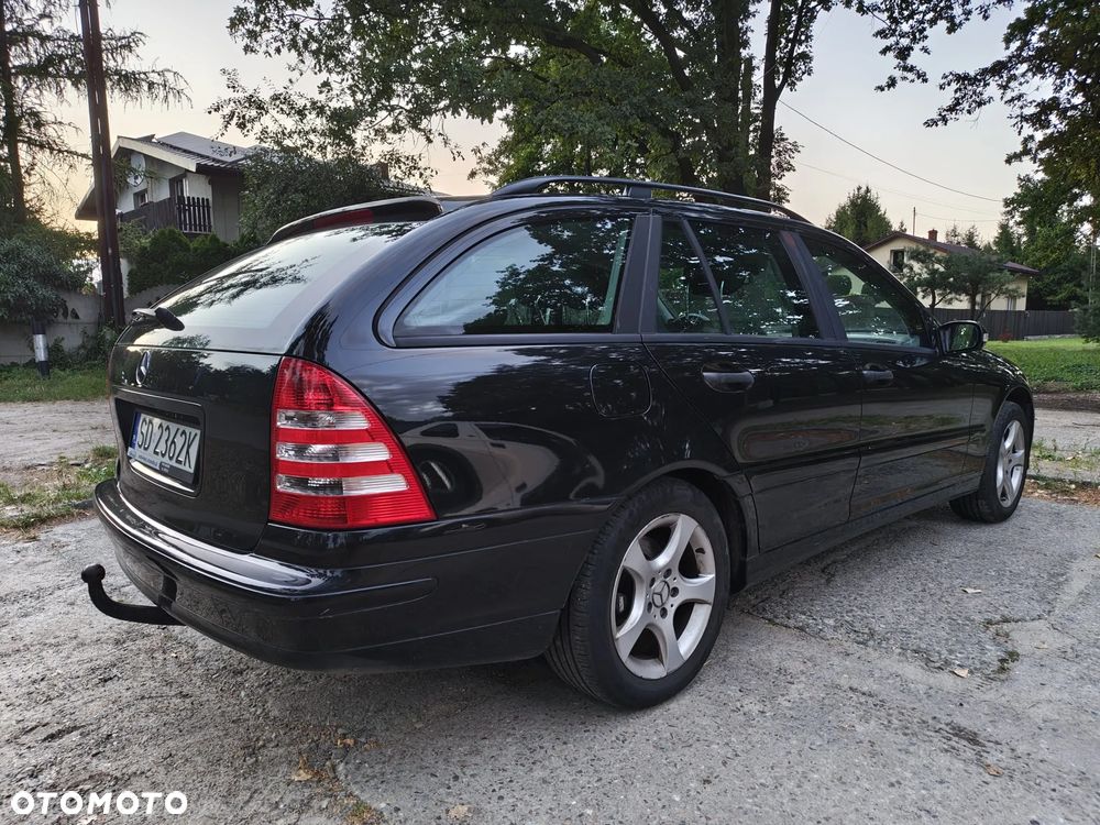 Mercedes-Benz Klasa C 200 Kompressor Automatik Classic - 4