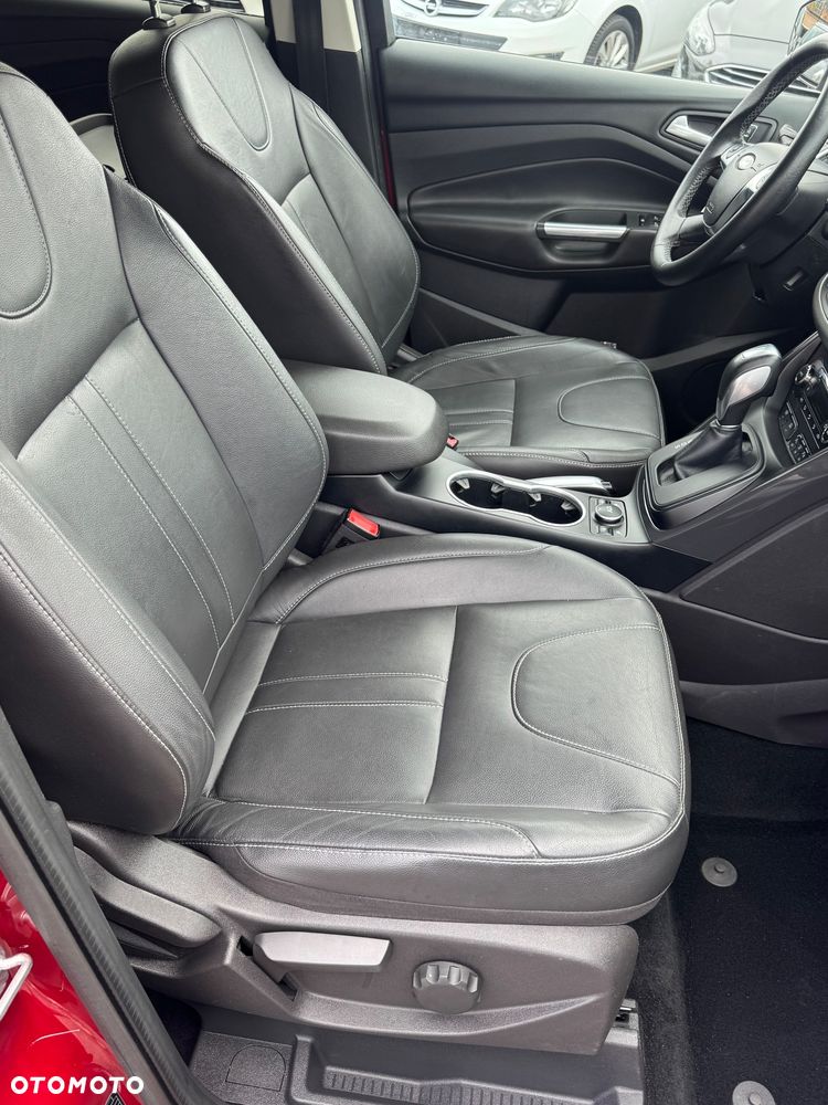 Ford Kuga 2.0 TDCi 4WD Titanium Plus - 16