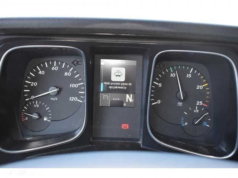 Mercedes-Benz Actros - 17