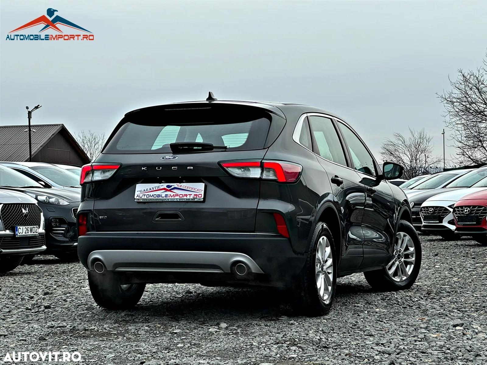 Ford Kuga 2.0 EcoBlue 4x4 Aut. TITANIUM - 3