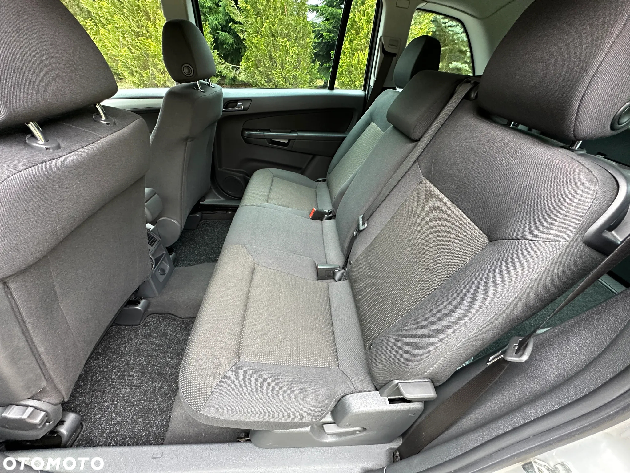 Opel Zafira 1.8 Cosmo - 20