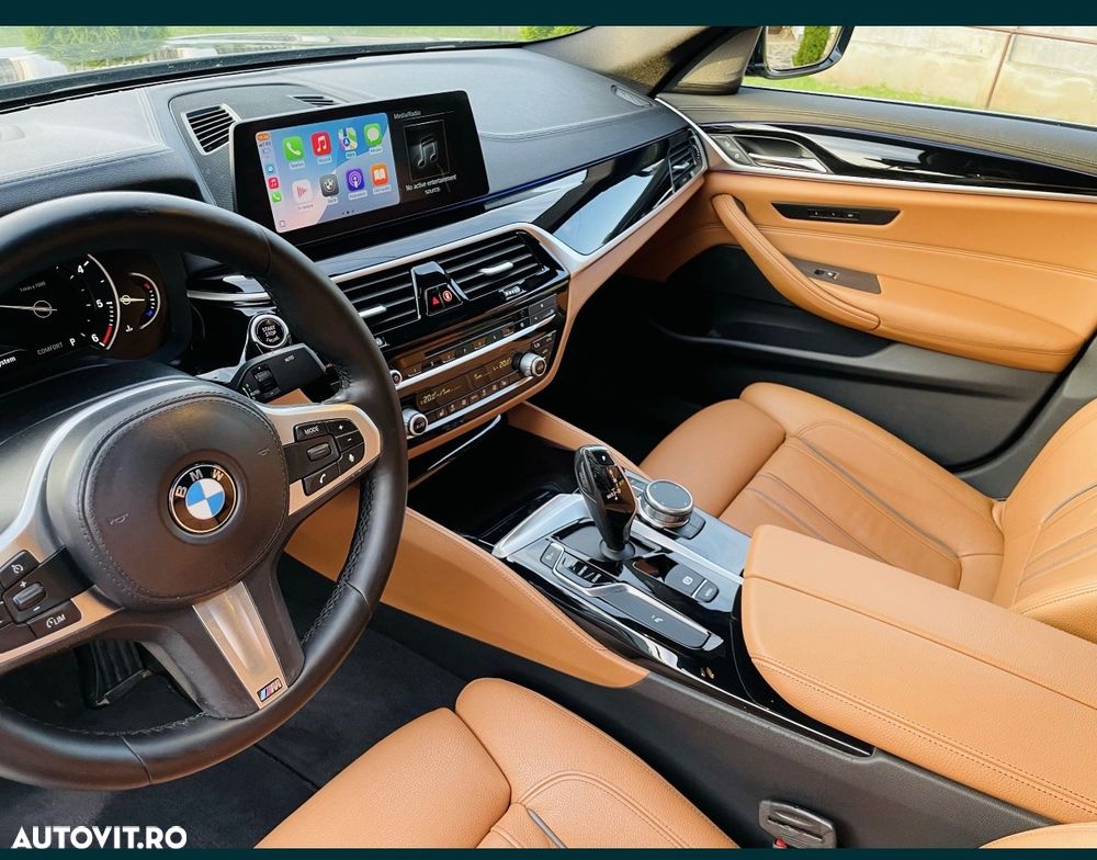 BMW Seria 5 520d Aut. Luxury Line - 7