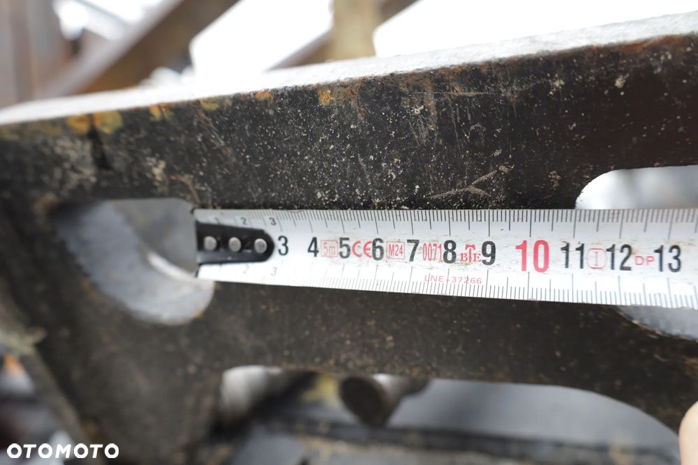 Młot hydrauliczny Okada 800 Breaker Hammer 393 kg - 16