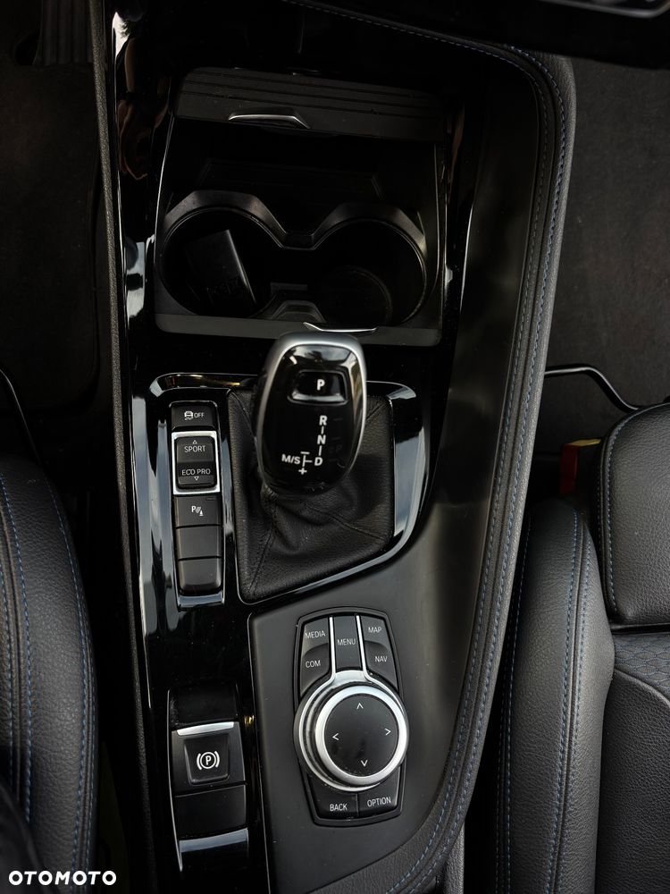 BMW X1 sDrive18i M Sport - 18