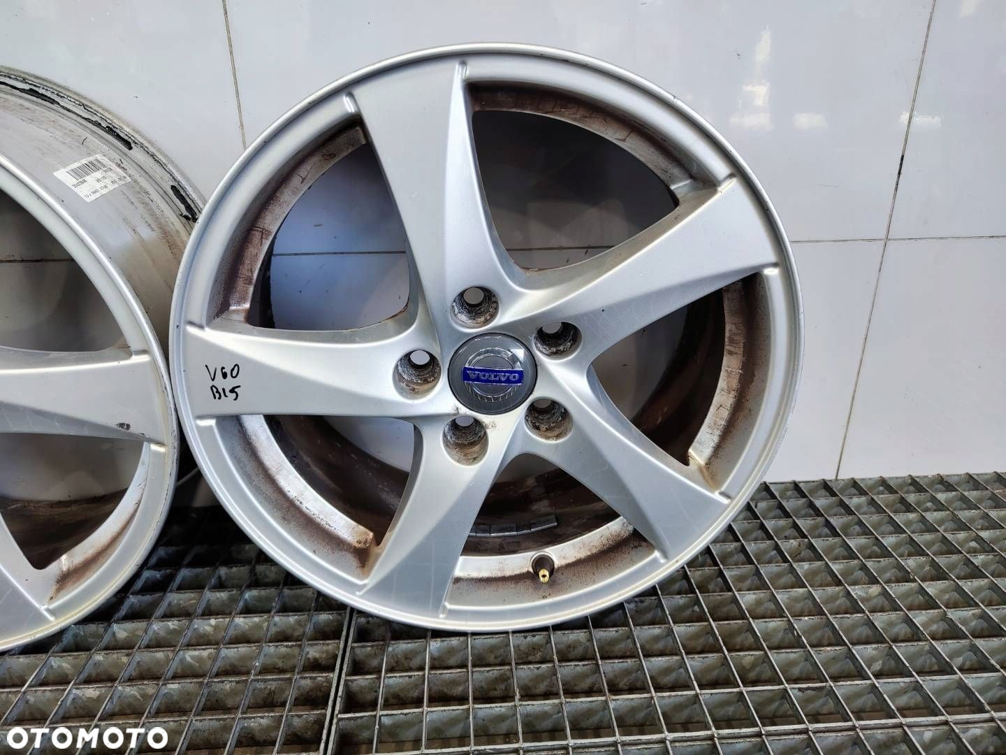FELGI ALUMINIOWE ALUFELGI VOLVO V60 I 5X108 R16 16ę 7J - 3