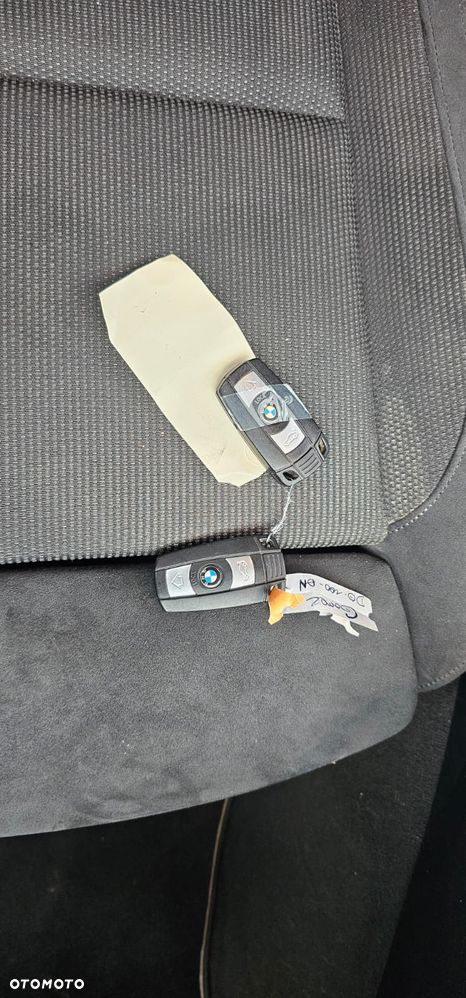 BMW X1 sDrive20d - 20