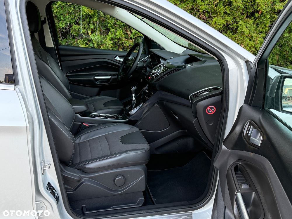 Ford Kuga - 9