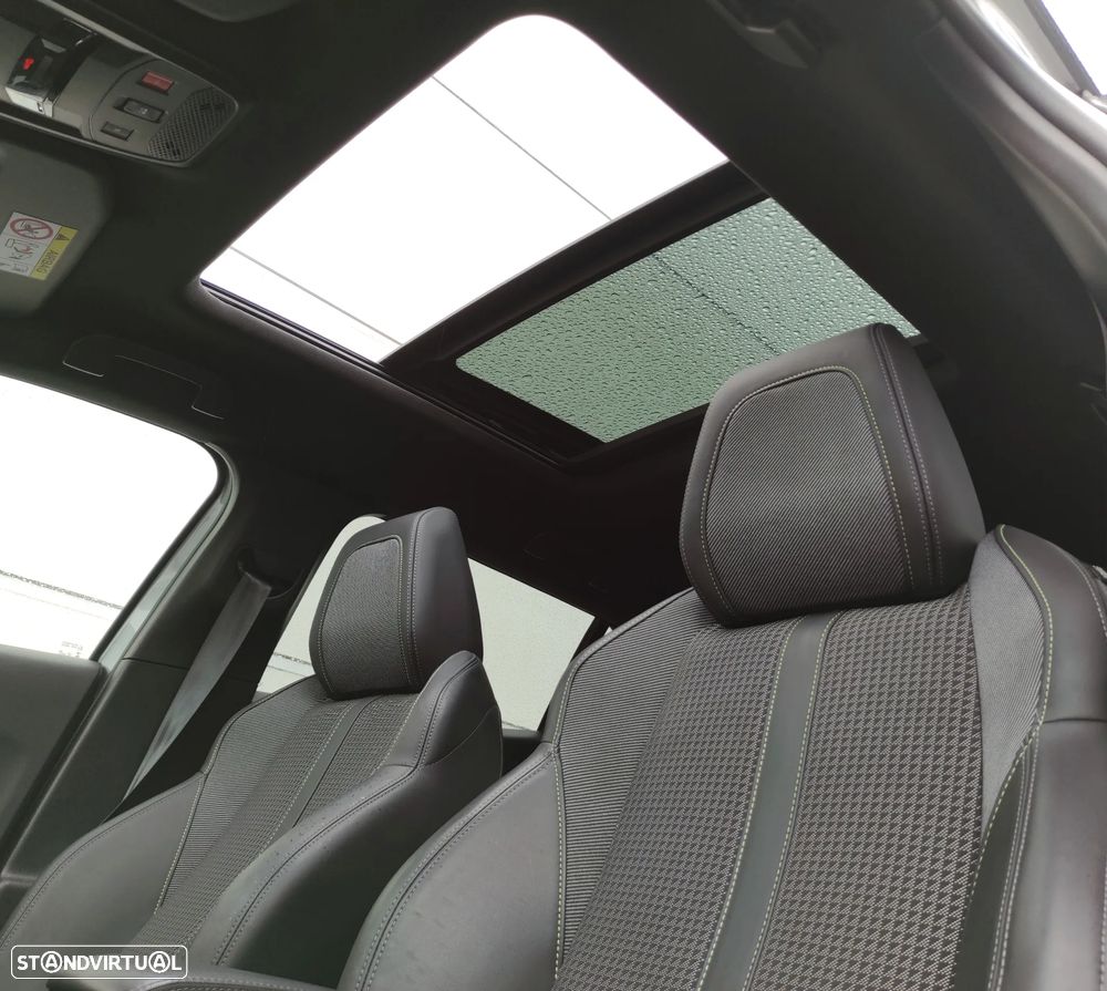 Peugeot e-2008 GT - 23