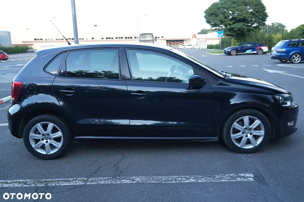 Volkswagen Polo 1.6 TDI Comfortline - 4
