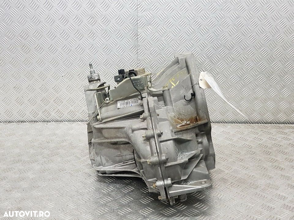 Cutie viteze 6 trepte 2.0 dci 8200726844 PK4022 Renault Trafic Scenic Laguna M9R - 8