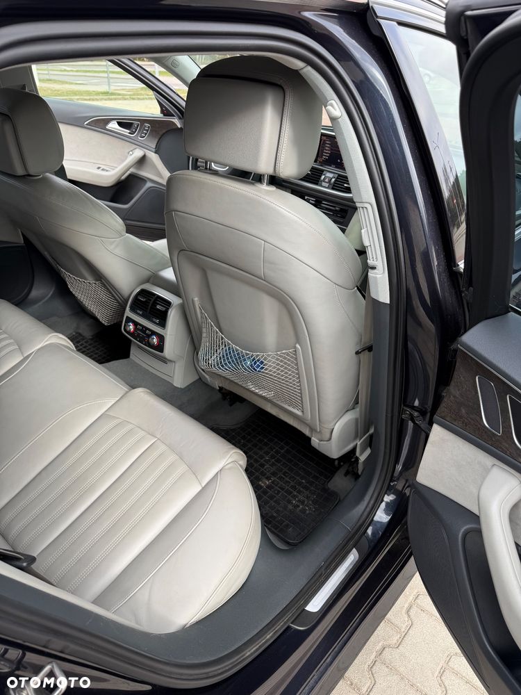 Audi A6 Avant 3.0 TDI S tronic - 24