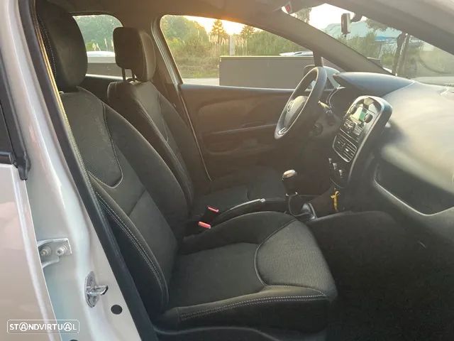 Renault Clio 1.5 dCi Zen - 27