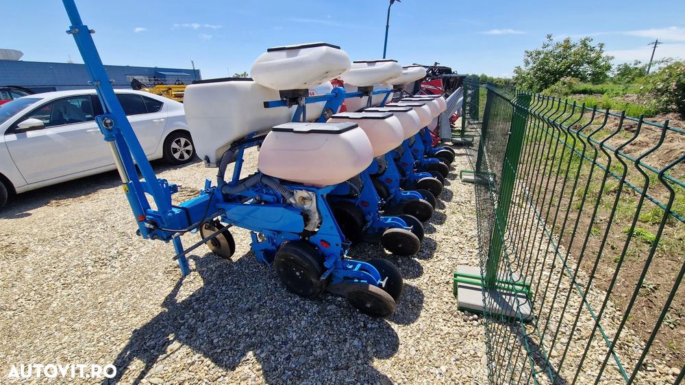 MONOSEM NG+4 6R 2X270 PRO CS4200 RCO MICROSEM SEMANATOARE PRASITOARE CU DISCURI - 4