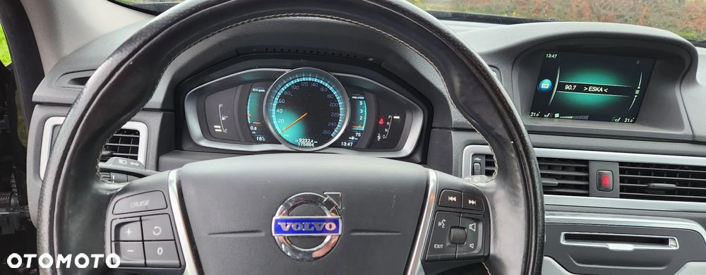 Volvo V70 D4 Geartronic Summum - 13