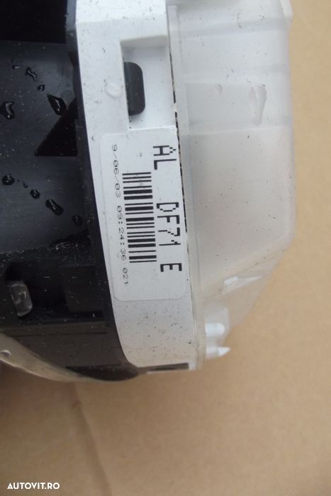 Ceasuri bord Mazda 2 an 2008-2014 dezmembrez Mazda 2 motor 1.3 benzina - 3