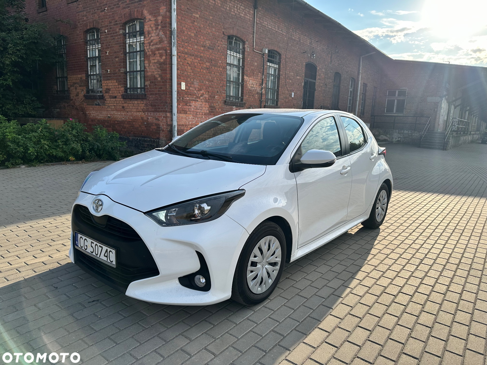 Toyota Yaris 1.5 Comfort - 8