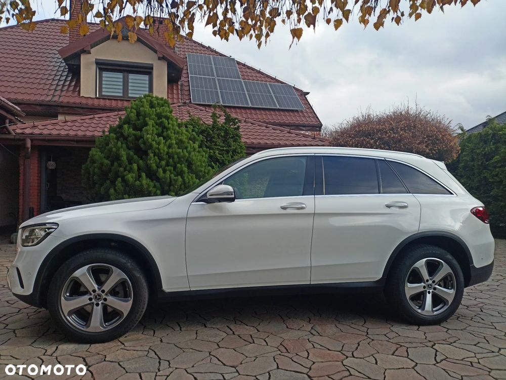 Mercedes-Benz GLC 300 4Matic 9G-TRONIC Exclusive - 6