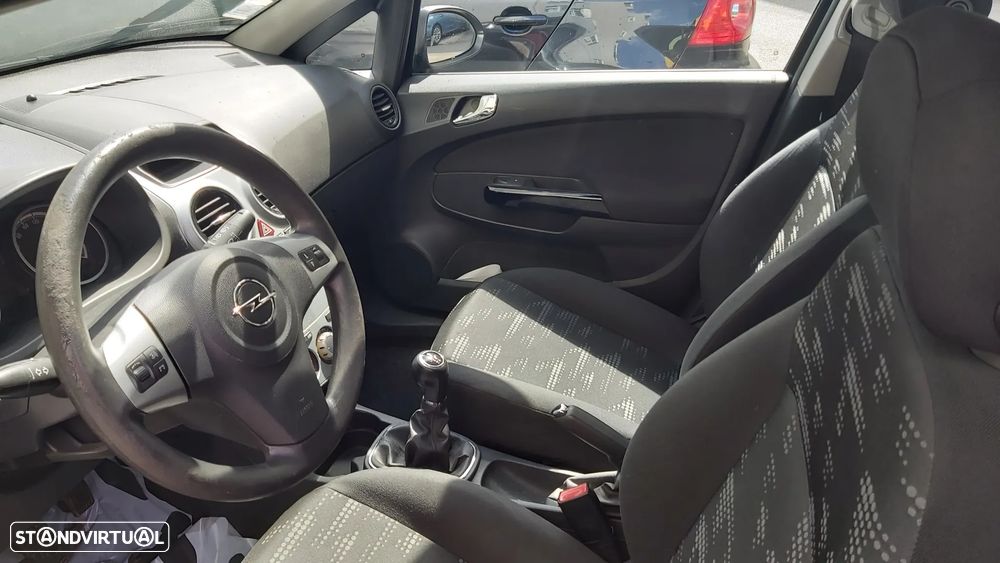 Opel Corsa - 2