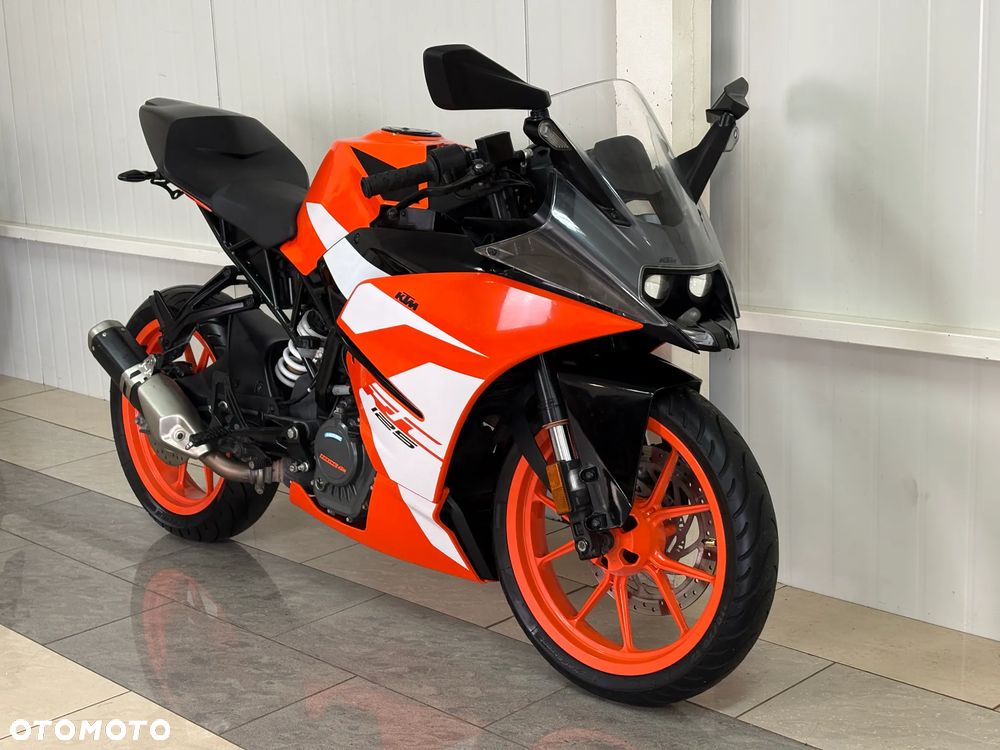 KTM RC 125 - 4