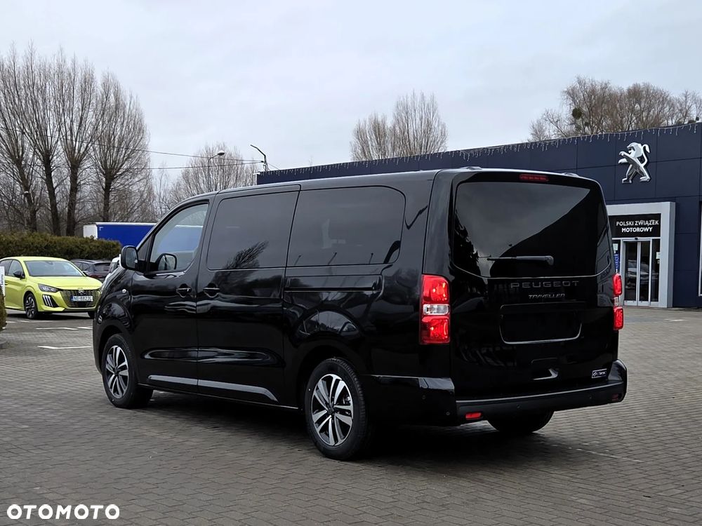 Peugeot Traveller - 6