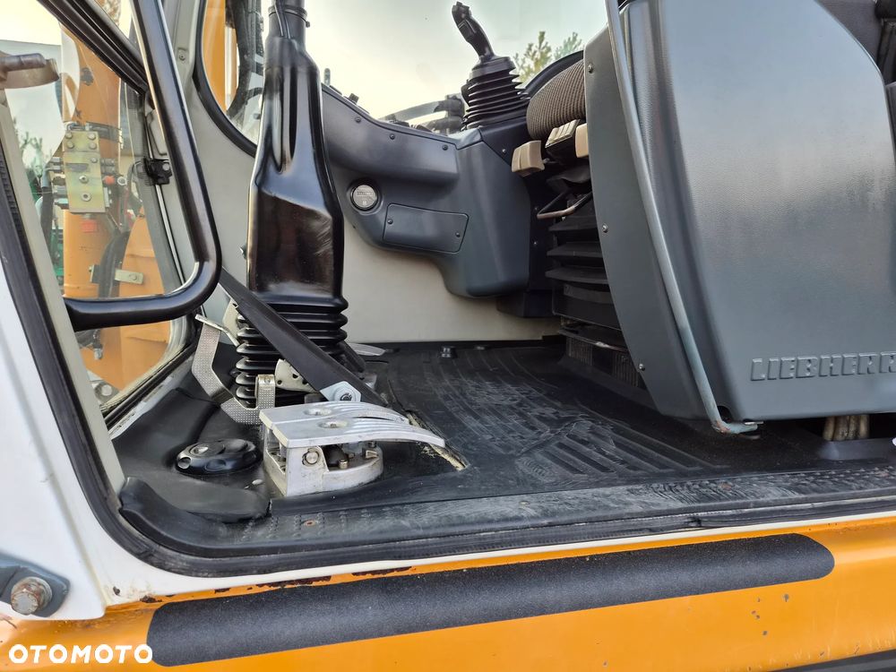 Volvo EWR150E - 11