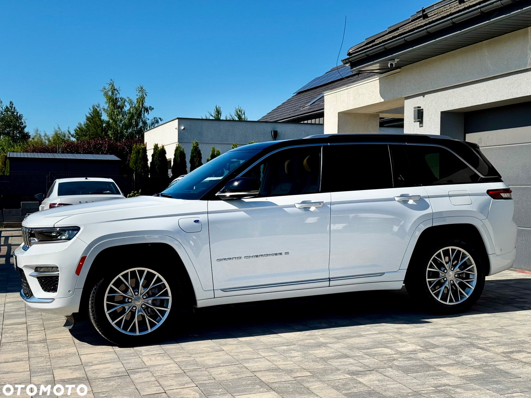 Jeep Grand Cherokee 2.0 4xe Plug-in Hybrid Automatik Summit Reserve - 3