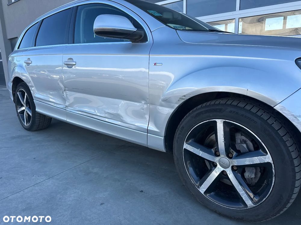 Audi Q7 3.0 TDI DPF Quattro Tiptronic - 25