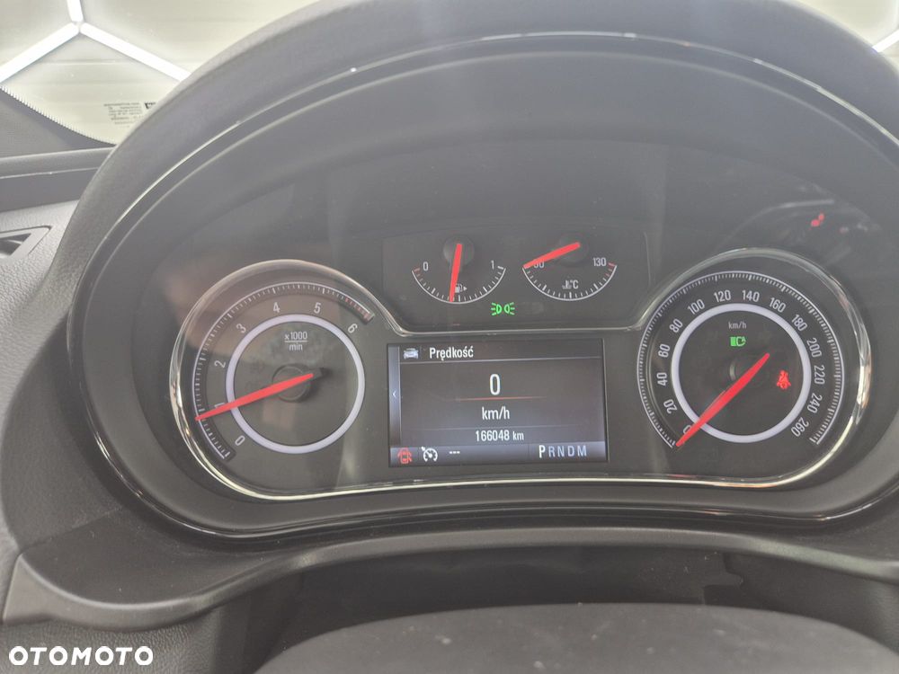 Opel Insignia 2.0 Bi Turbo CDTI 4x4 - 19